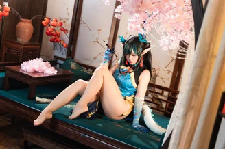 Coser-Xiao-he-tian-jiu-and--111.webp