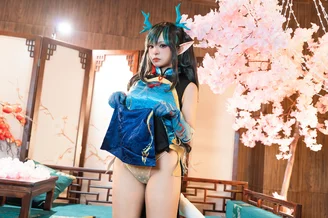 Coser-Xiao-he-tian-jiu-and--118.webp