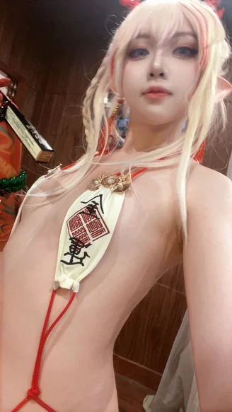 Coser-Xiao-he-tian-jiu-and--146.webp