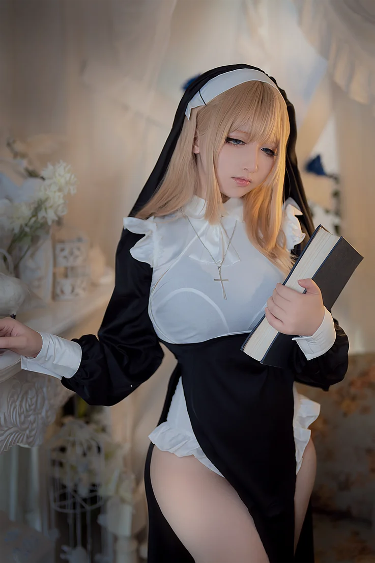 Coser-Ying-Li-Li-035.webp