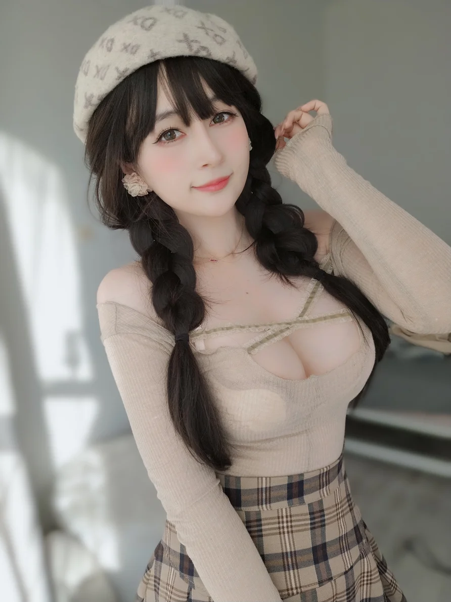 Coser-baiyin811-202307-020.webp