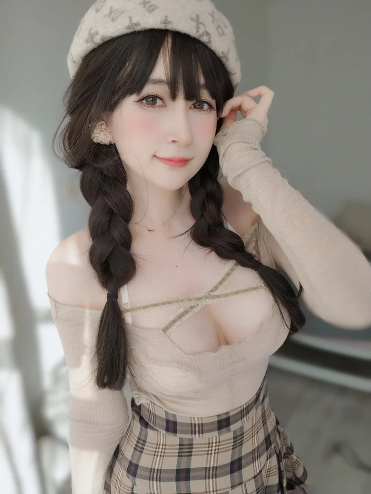 Coser-baiyin811-202307-023.webp