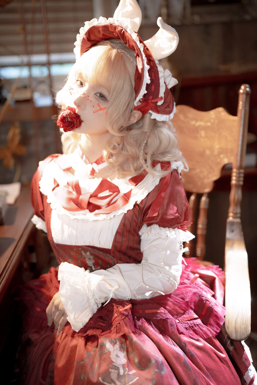 Coser-chunmomo-chunmomo-001.webp