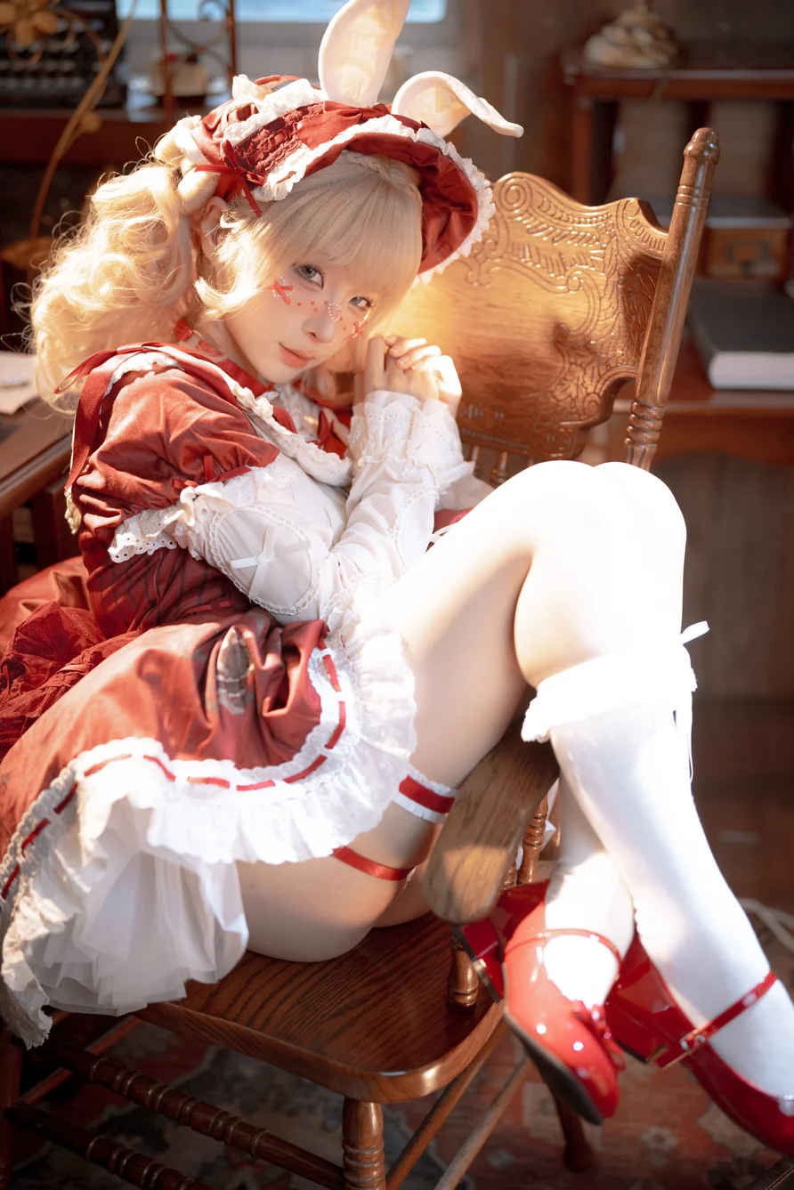 Coser-chunmomo-chunmomo-002.webp