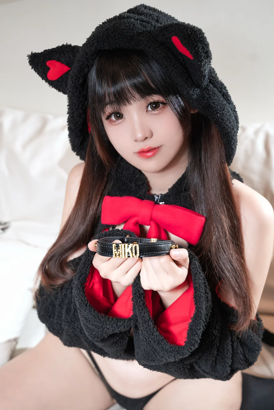 Coser-mikoww-002.webp