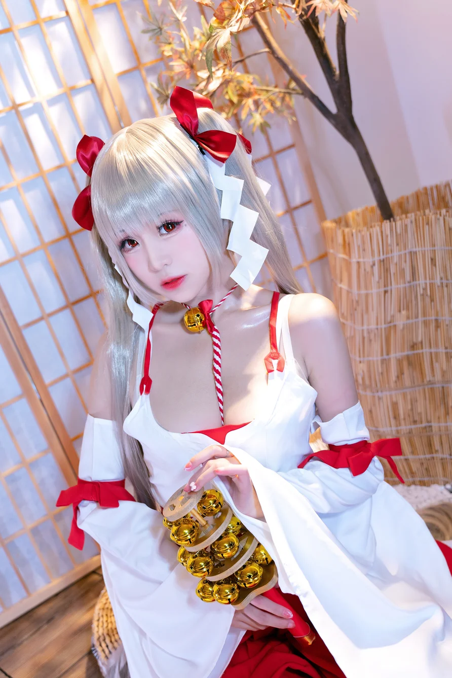 Coser-mikoww-004.webp