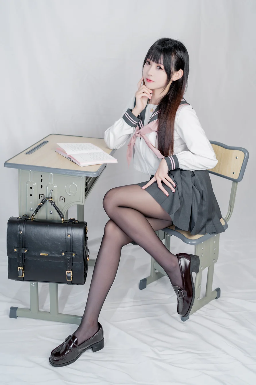 Coser-mikoww-005.webp