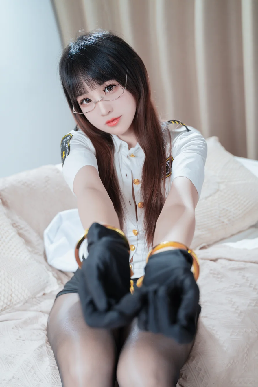 Coser-mikoww-009.webp