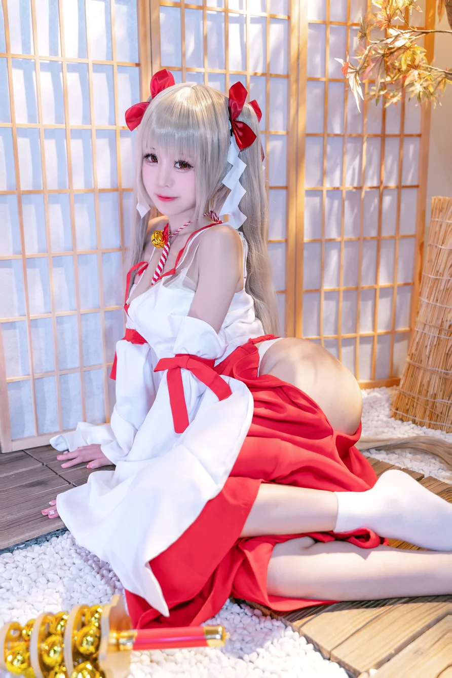 Coser-mikoww-012.webp