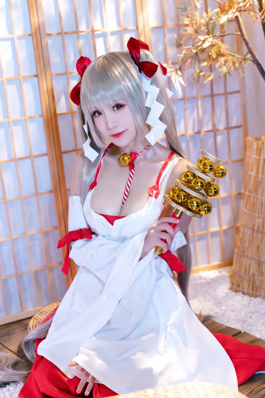 Coser-mikoww-015.webp