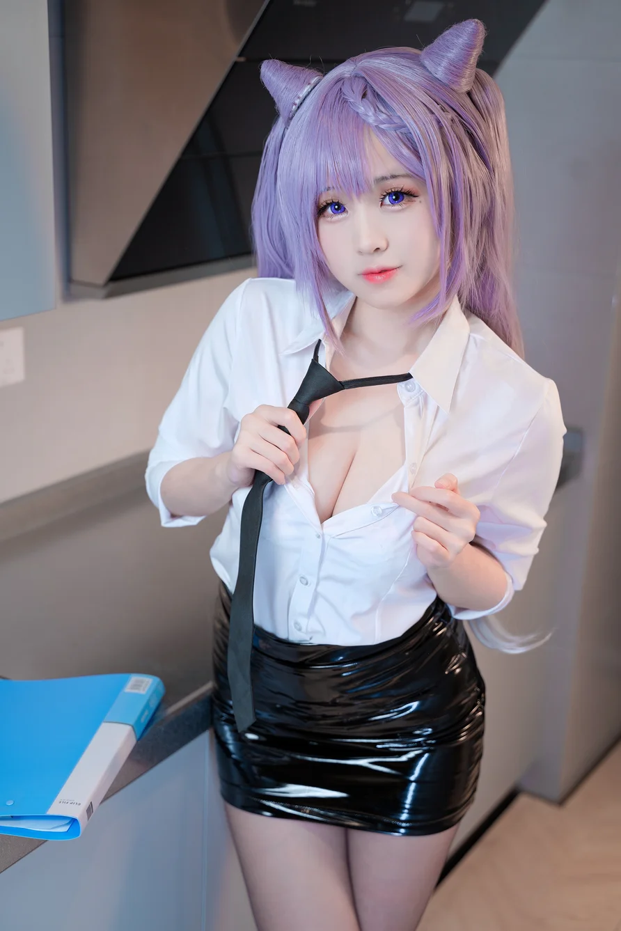 Coser-mikoww-OL-006.webp