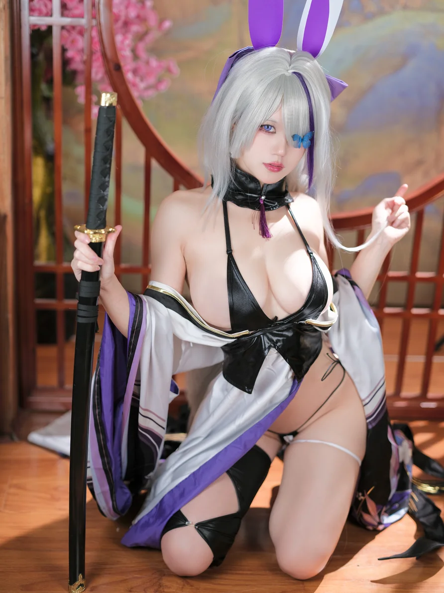 Coser-xiao-cang-qian-dai-w-202310Patreon-016.webp