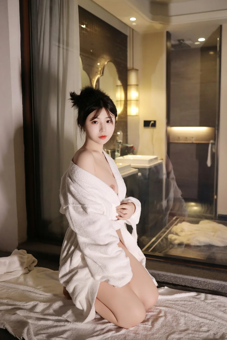 XR-Uncensored-Chen-Xiaohua-Chen-xiao-hua-SPA-006.webp