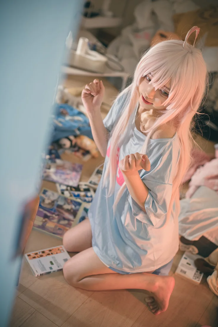 Coser-Eiri-Kanzawa-021.webp