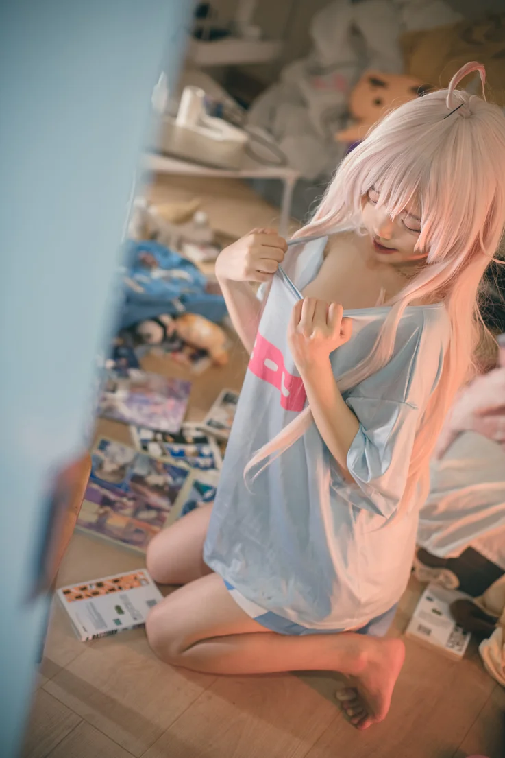 Coser-Eiri-Kanzawa-022.webp