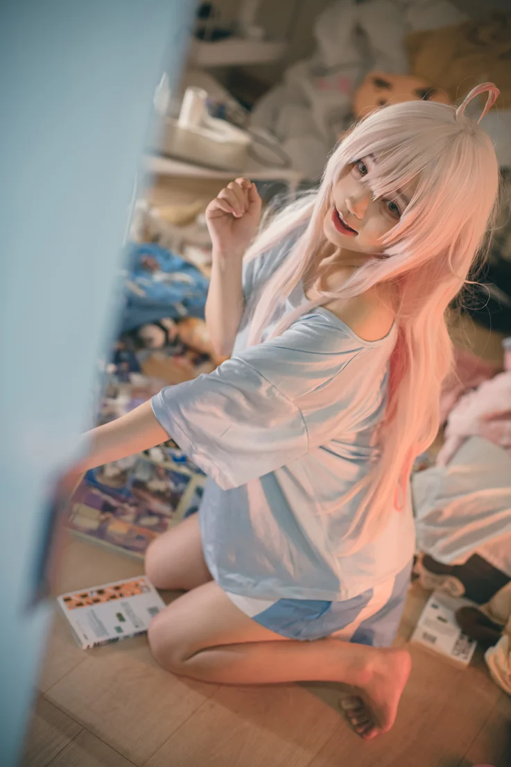 Coser-Eiri-Kanzawa-024.webp