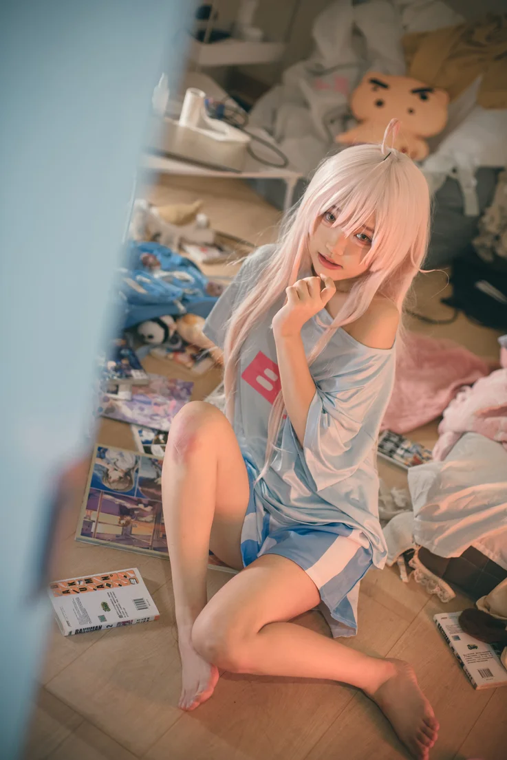 Coser-Eiri-Kanzawa-026.webp