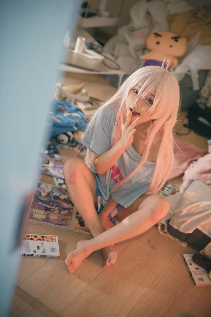 Coser-Eiri-Kanzawa-032.webp