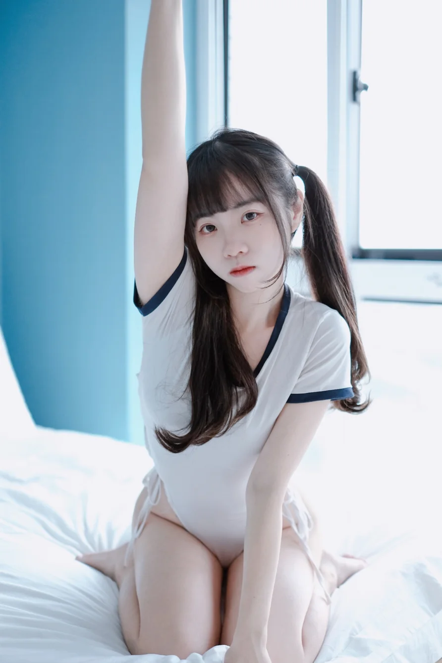 Coser-Ke-ke-xiao-bai-tu-004.webp