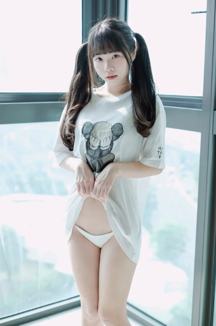 Coser-Ke-ke-xiao-bai-tu-021.webp