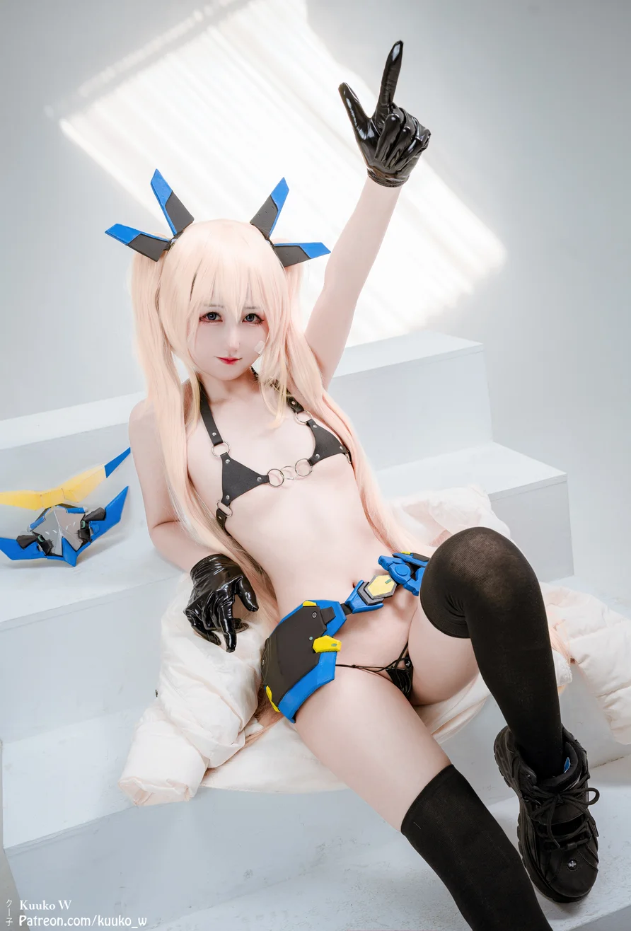 Coser-KuukoW-No.129-Hero-Laplace-NIKKE-006.webp