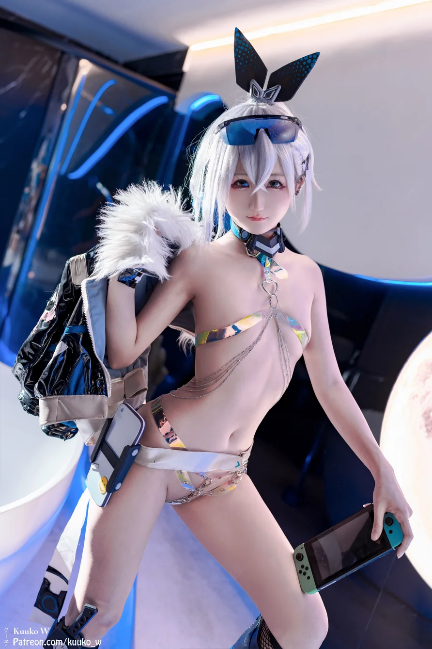 Coser-KuukoW-No.154-Silverwolf-Honkai-Star-Rail-011.webp