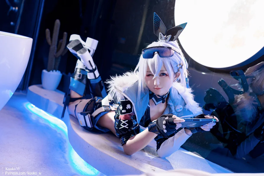 Coser-KuukoW-No.154-Silverwolf-Honkai-Star-Rail-012.webp