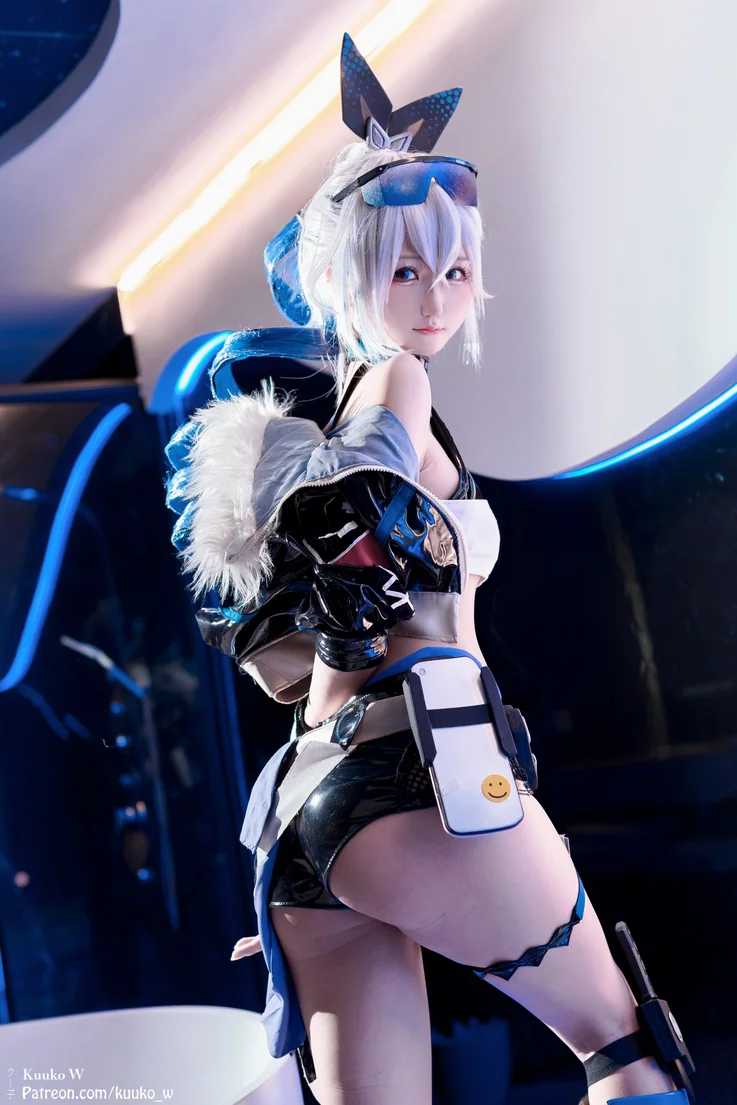 Coser-KuukoW-No.154-Silverwolf-Honkai-Star-Rail-034.webp