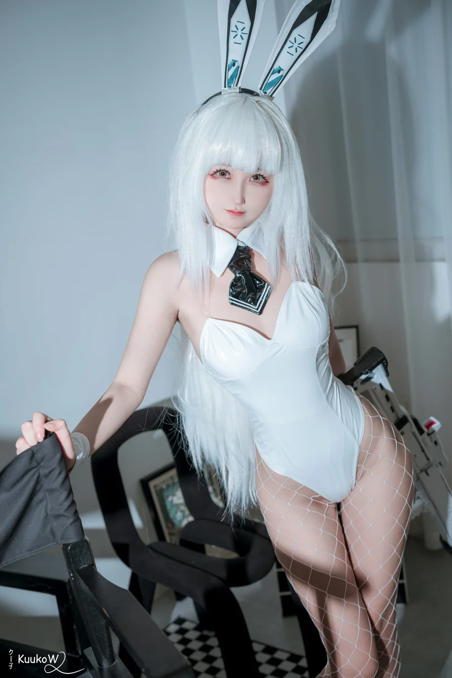 Coser-KuukoW-No.160-Blanc-014.webp