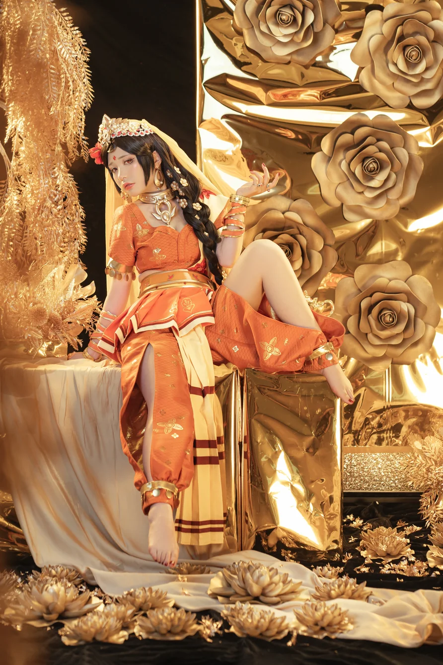 Coser-Nekokoyoshi-007.webp