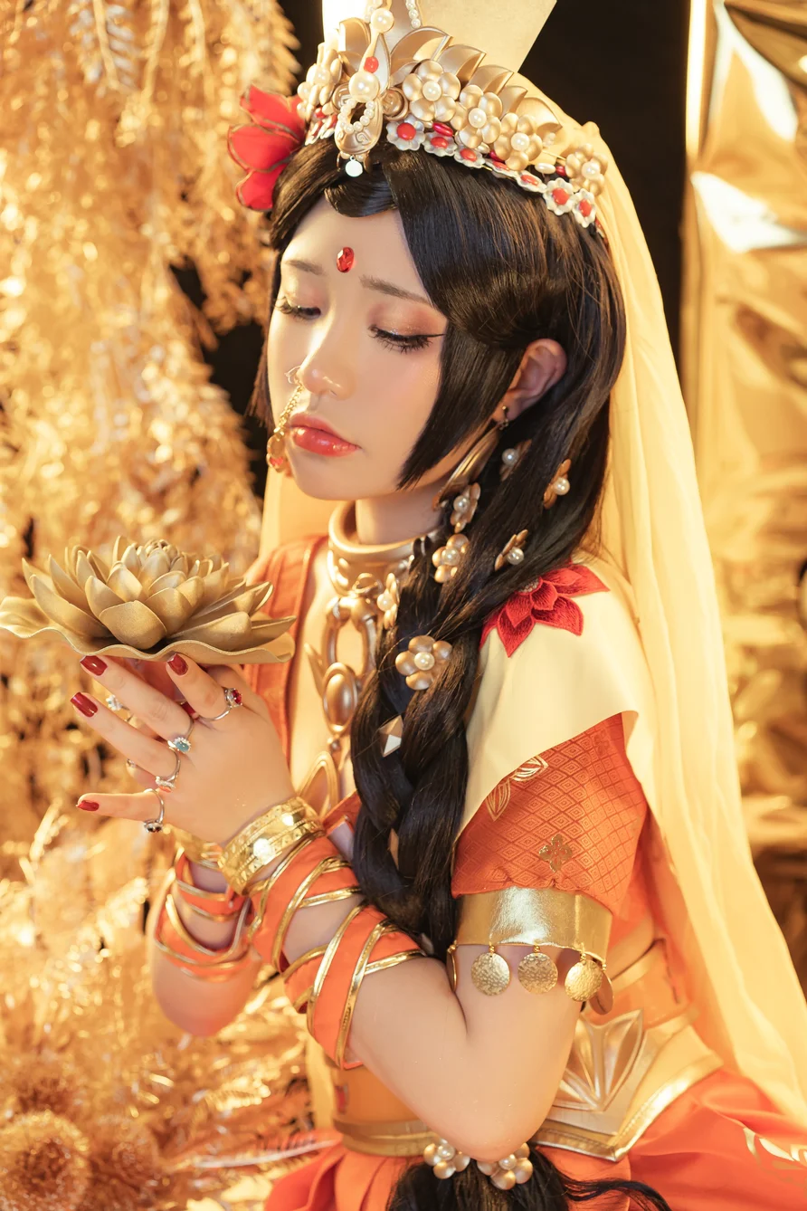 Coser-Nekokoyoshi-008.webp