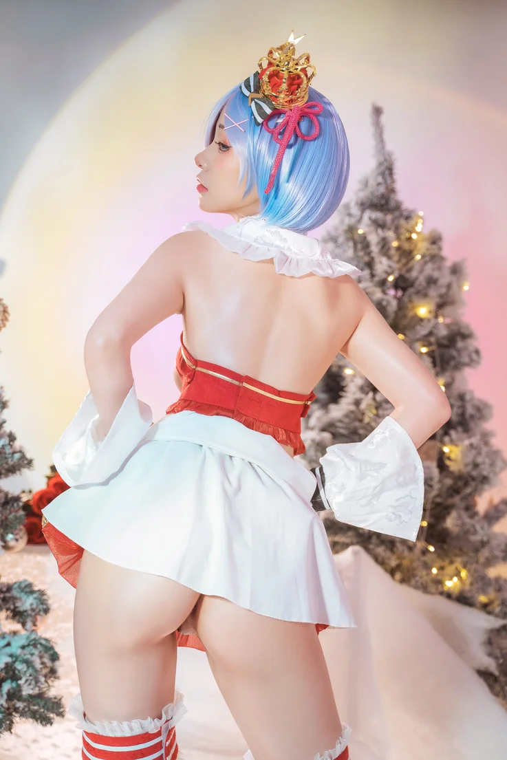 Coser-Nekokoyoshi-Christmas-Begins-023.webp