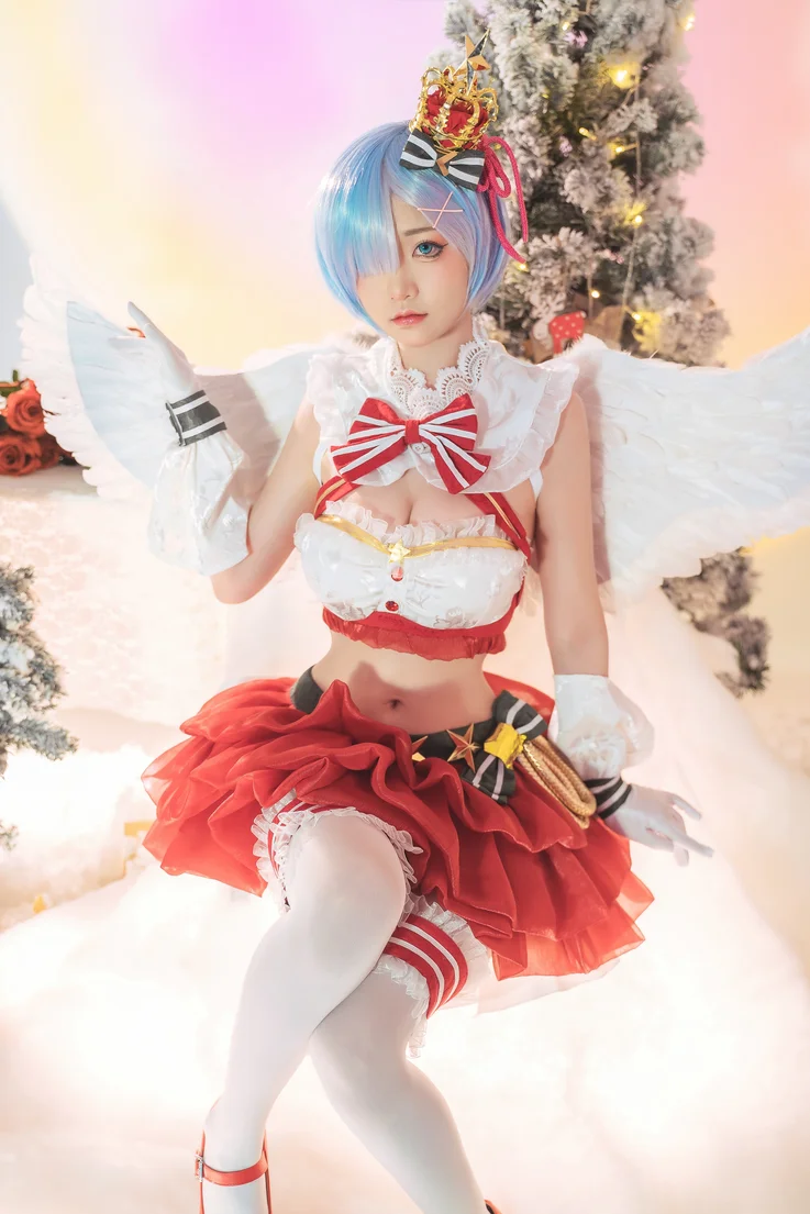 Coser-Nekokoyoshi-Christmas-Begins-029.webp