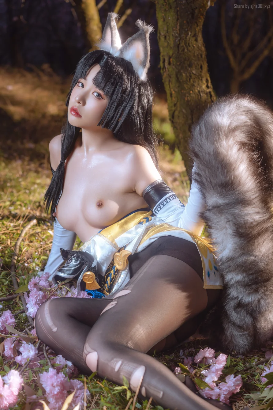 Coser-Nekokoyoshi-V-020.webp