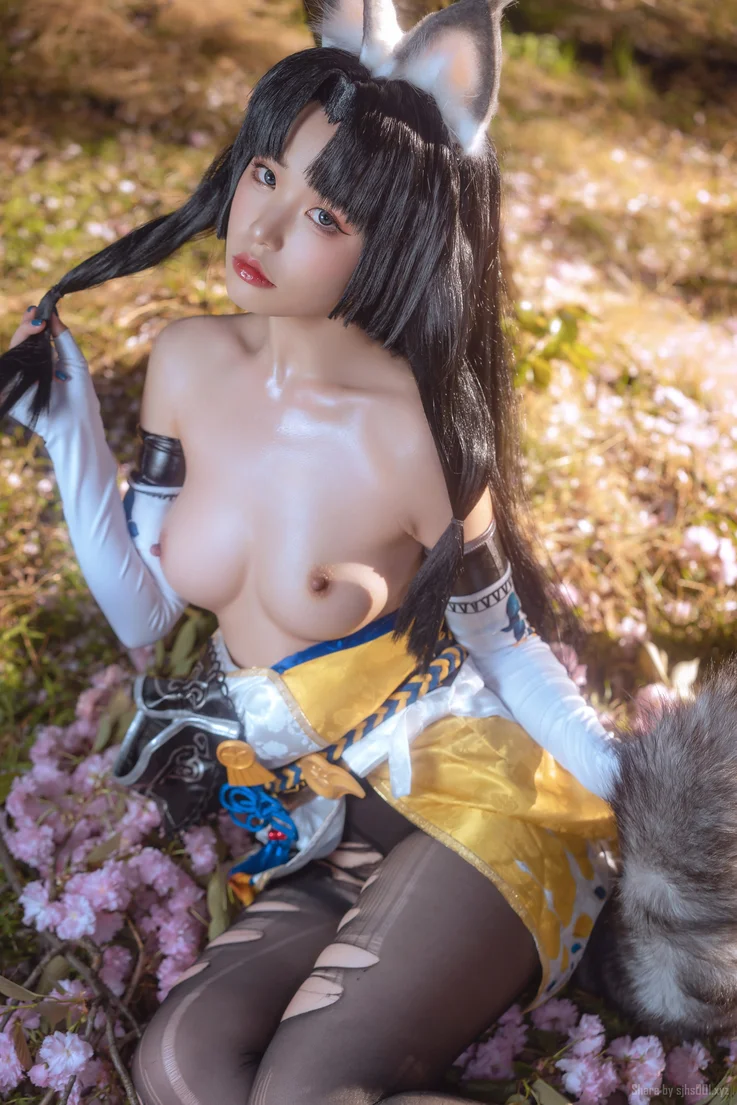 Coser-Nekokoyoshi-V-024.webp