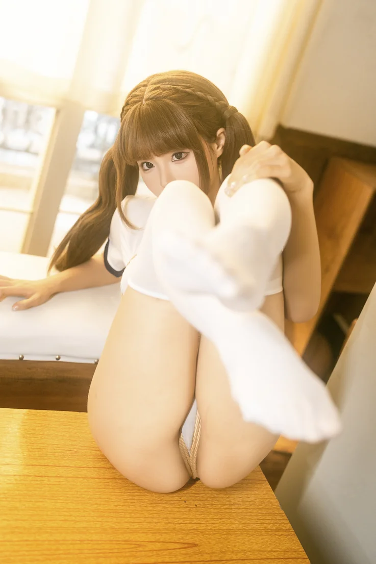 Coser-chunmomo-chunmomo-037.webp