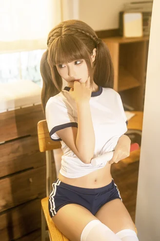 Coser-chunmomo-chunmomo-083.webp