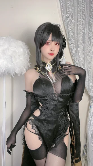 Coser-mikoww-202302-158.webp