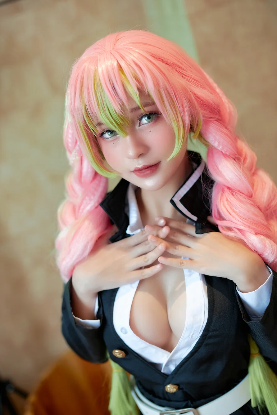 Coser-Azami-002.webp