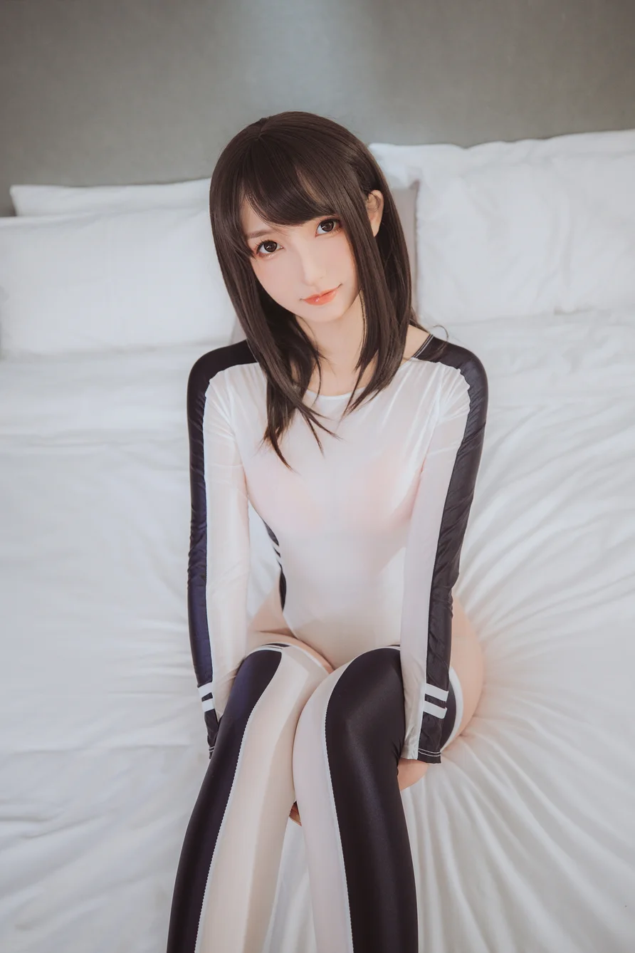 Coser-Kagurazaka-mafuyu-Vol.087-2-004.webp