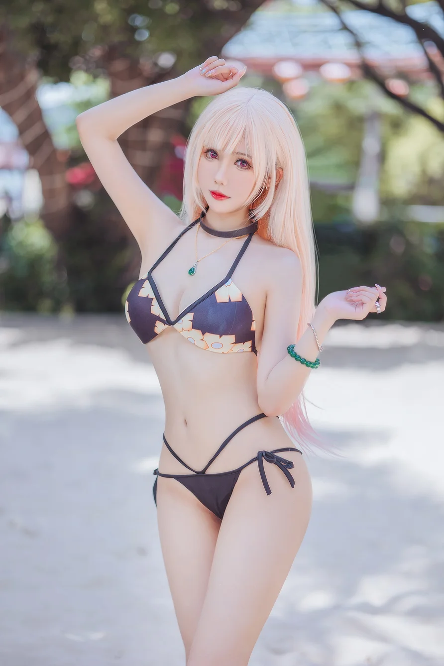 Coser-Xian-nu-yue-016.webp