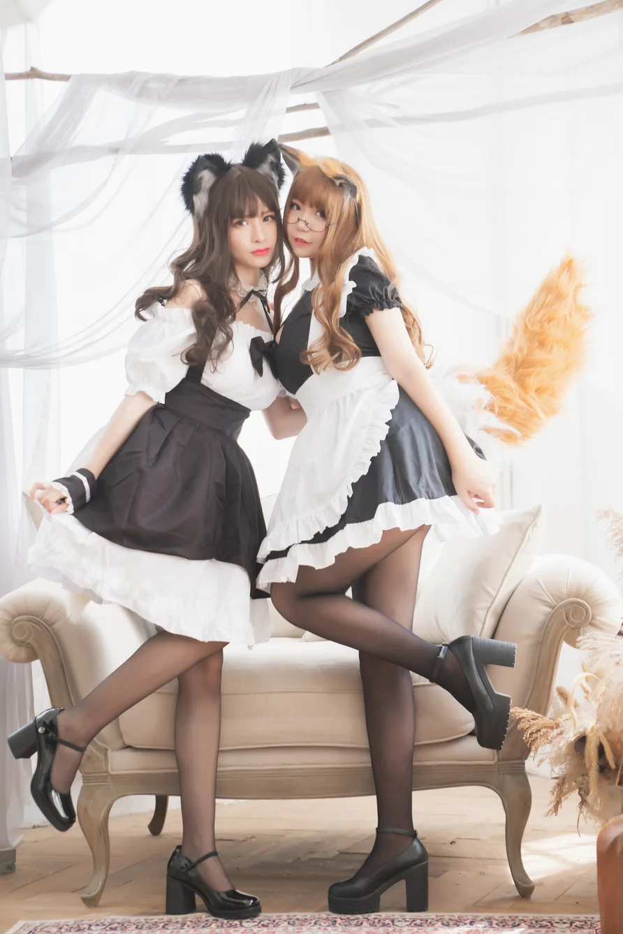 Coser-Yoko-and-W-and-Saki-008.webp