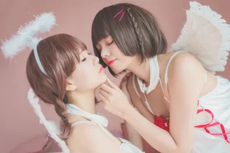 Coser-Yoko-and-W-and-Saki-128.webp