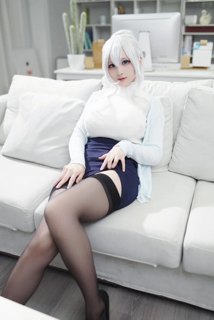 Coser-Youmeko-013.webp