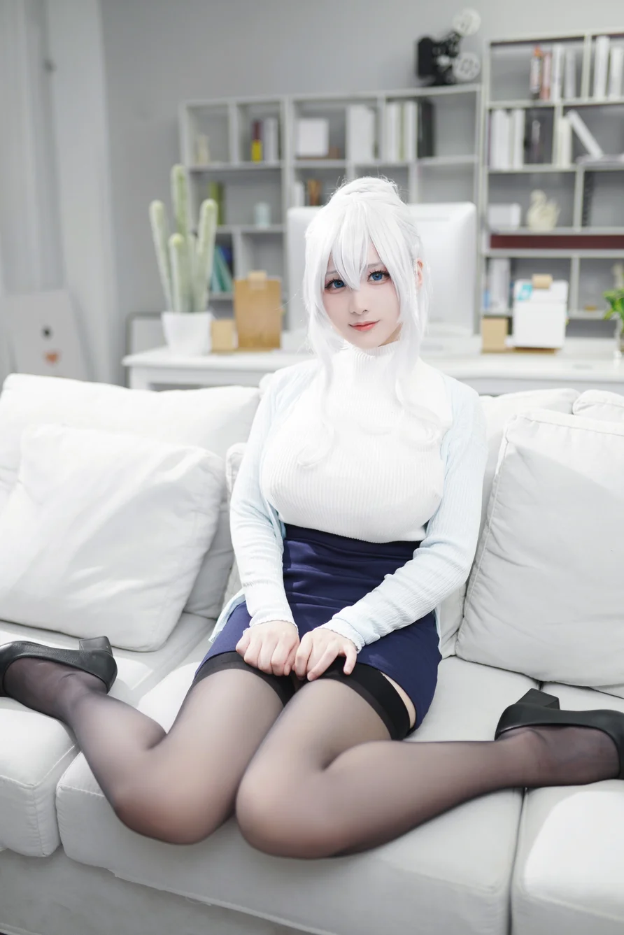 Coser-Youmeko-014.webp