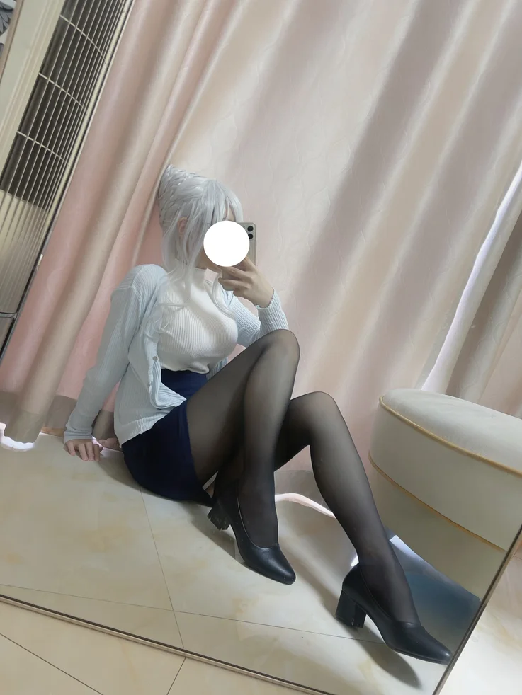 Coser-Youmeko-024.webp