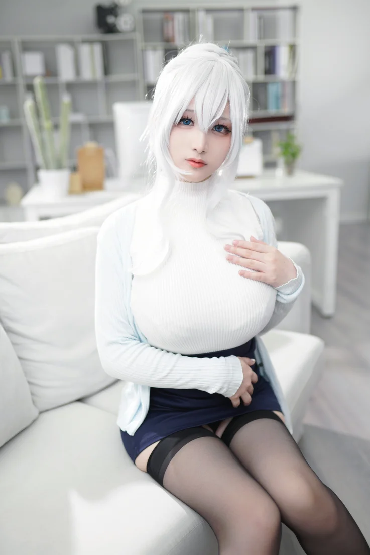 Coser-Youmeko-035.webp