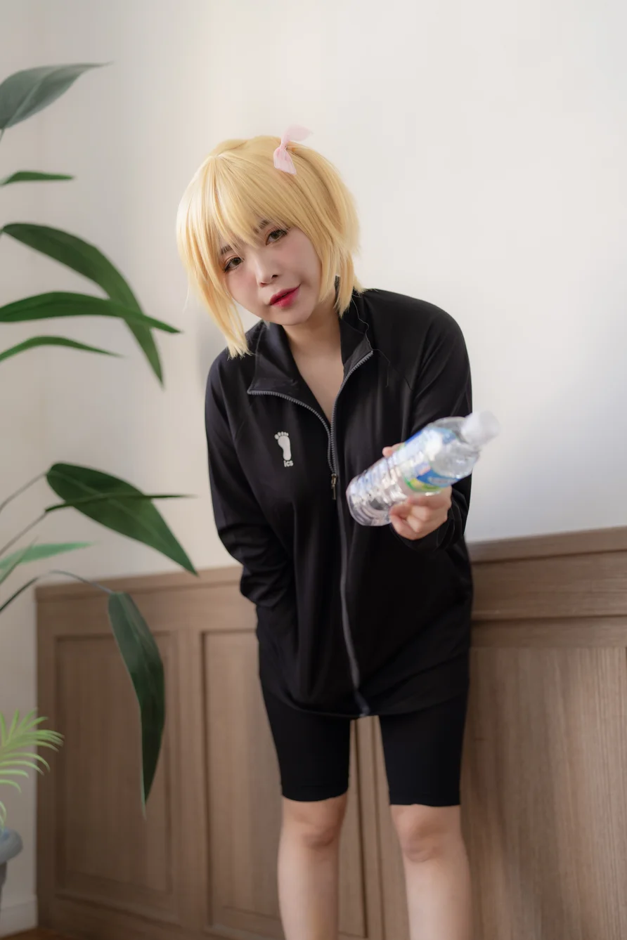 Yuna-Yachi-003.webp